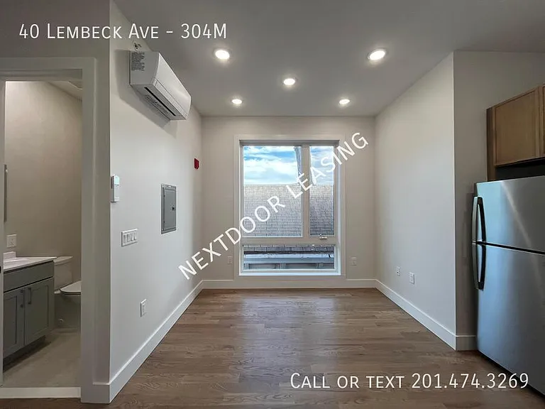 40 Lembeck Ave #304M — Photo 5