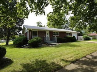 15606 Woodlawn East Ave, South Holland, IL 60473