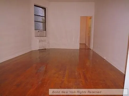 Rented by Bond New York | media 1