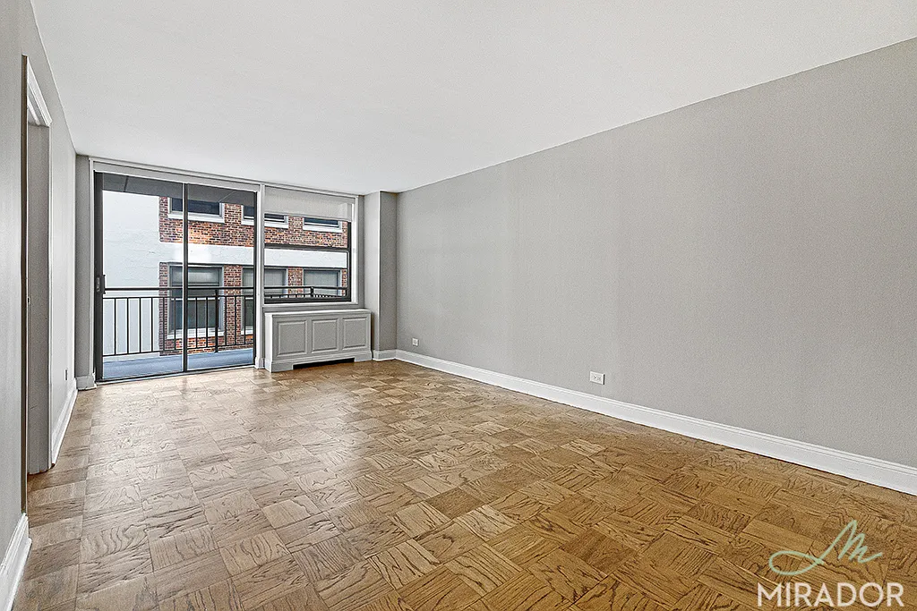 330 East 39th Street — Photo 1