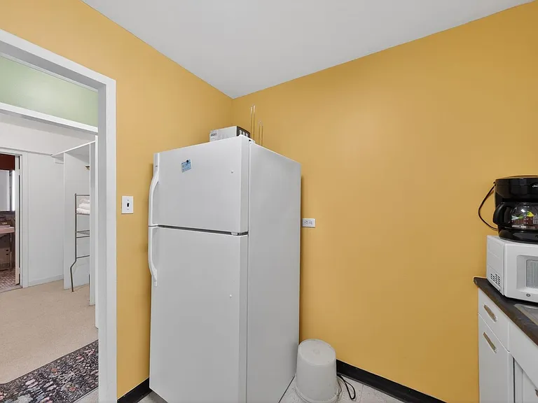 7337 S South Shore Dr #422 — Photo 12