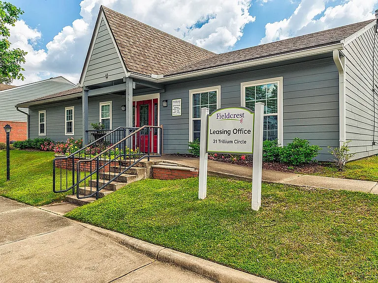 Leasing Office