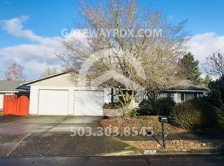2805 NE 17th St, Gresham, OR 97030