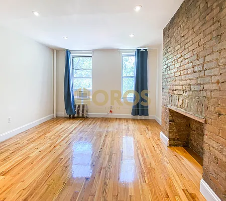 Rented by City Connections Realty | media 16