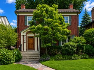 1016 Belleforte Ave, Oak Park, IL 60302