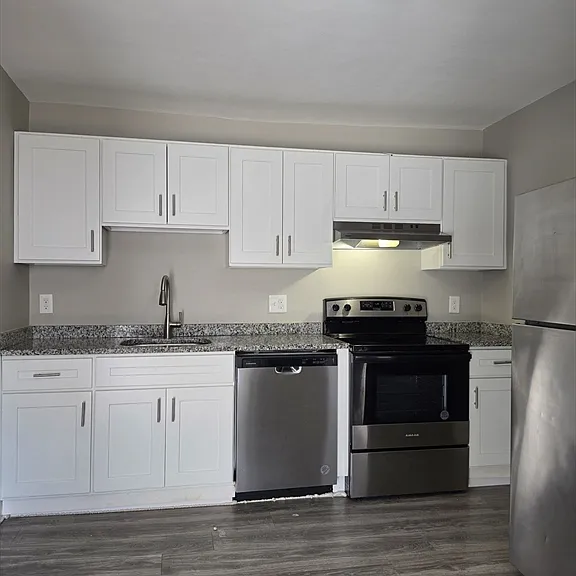 14 Ridgeway St #4 — Photo 3