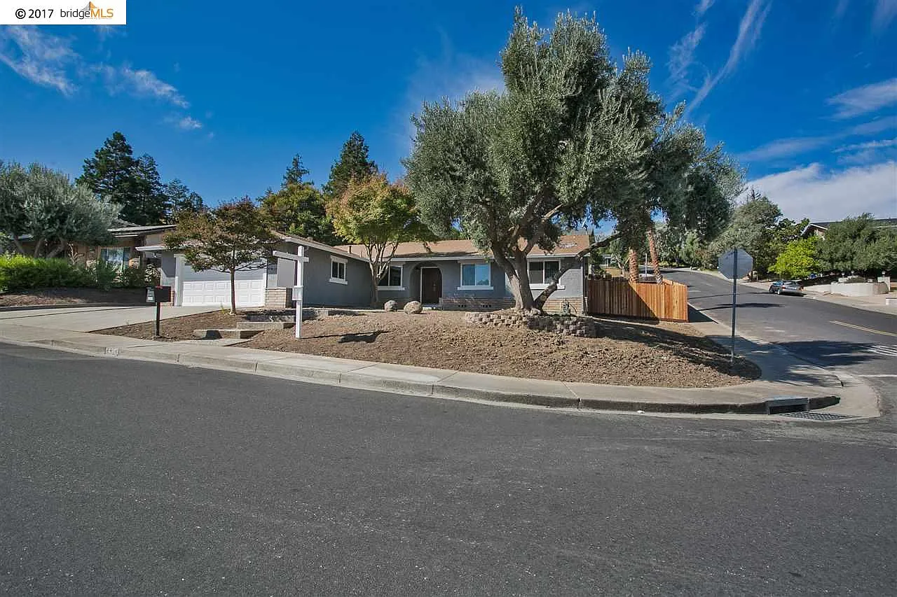 4414 Valle Vis photo 1