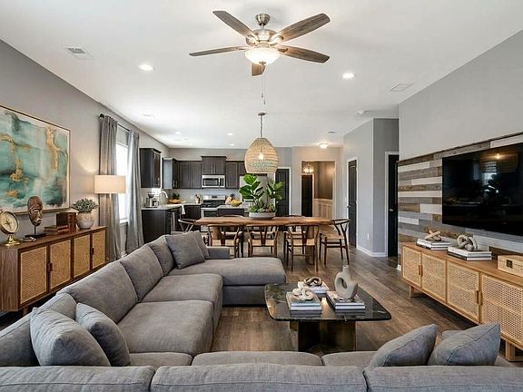 3rd image of 2652 Doubletree Ct