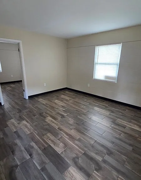 2040 W Church St #9 — Photo 5