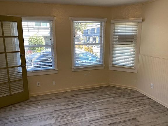 3rd image of 202 Cherry Ave #3