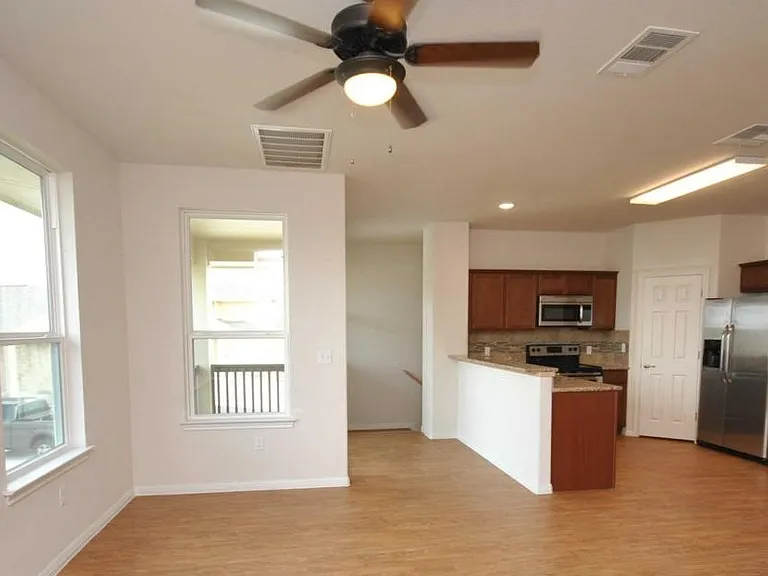 Muirfield Townhomes — Photo 32