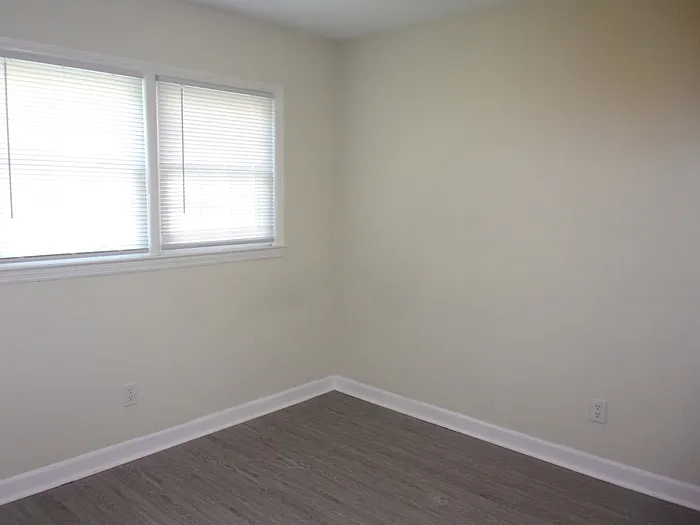 409 N Plantation Rd #B — Photo 11