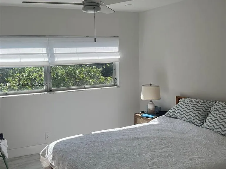 1000 NE 14th Ave #408 — Photo 19