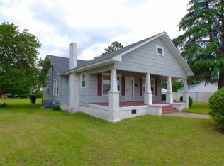 701 E Edgerton St, Dunn, NC 28334