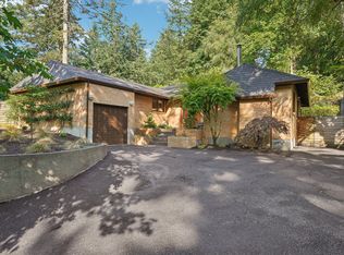 1405 SW Upland Dr, Portland, OR 97221