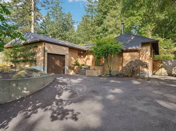 1405 SW Upland Dr, Portland, OR 97221