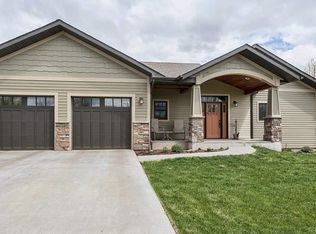 4382 Sugar Maple Dr, Hermantown, MN 55811