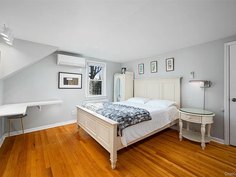 1001 Shore Acres Dr — Photo 30