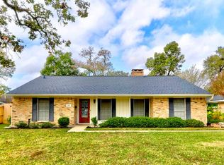 2011 Stebbins Dr, Houston, TX 77043