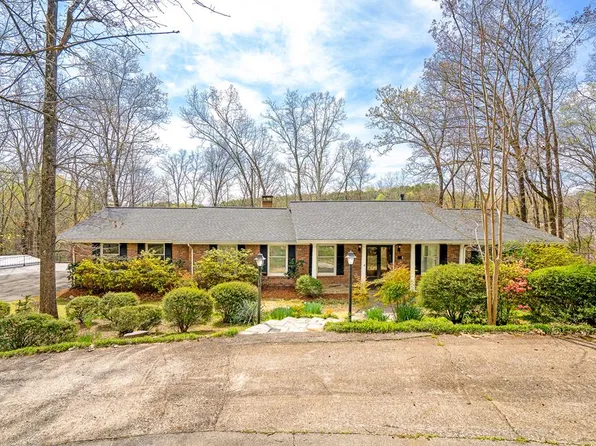 1714 Briarcliff Cir, Dalton, GA 30720