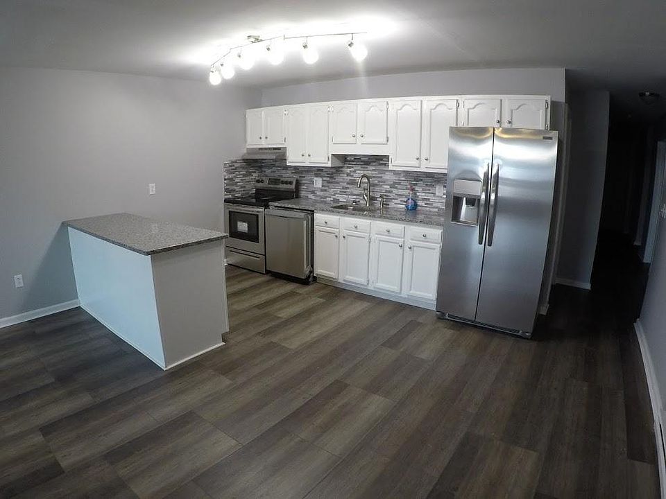 1733 Lakeside Dr Harveys Lake, PA, 18618 Apartments for Rent Zillow