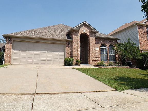 2nd image of 7851 Orland Park Cir