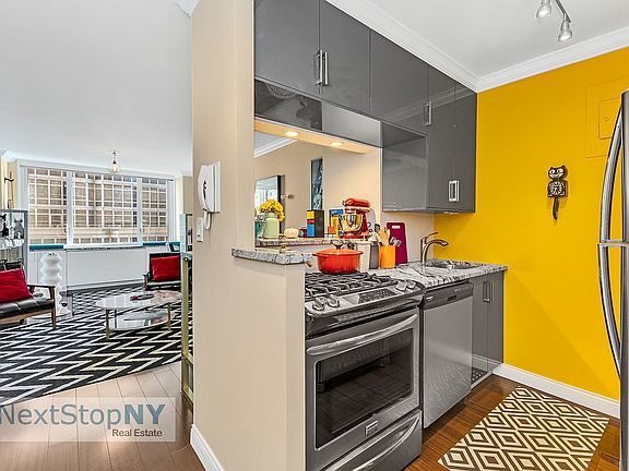 3rd image of 245 E 54th St APT 10G