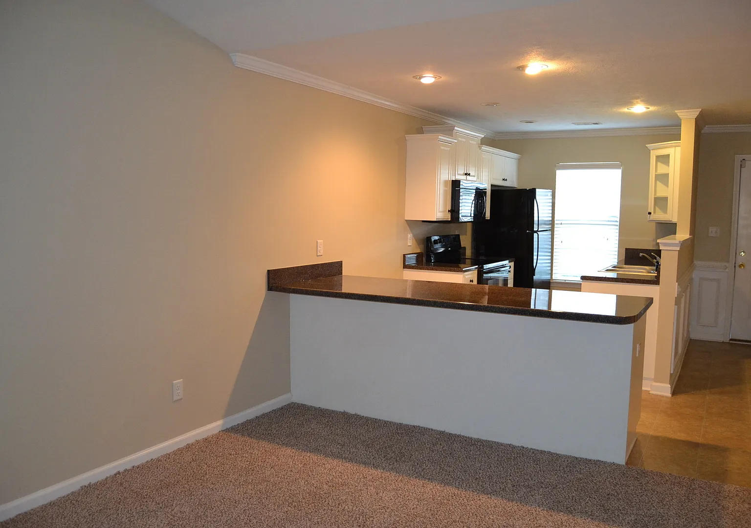 2605 York St, Augusta, GA - Cute 2 Bedroom Townhome - Near shopping & Restaurants - I-20 & Washin... — Photo 4