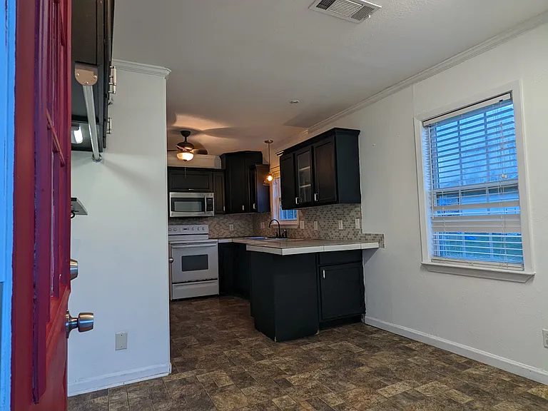 3903 Walnut St — Photo 9