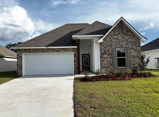 2085 Sherris Way, Port Allen, LA 70767