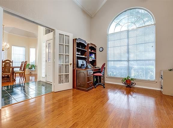 5th image of 2501 Cheverny Dr