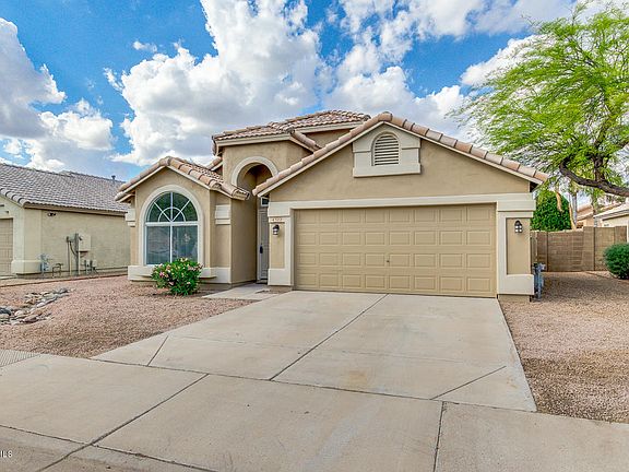 3rd image of 4322 E Bramble Cir