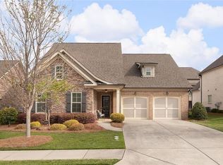 6045 Overlook Club Cir, Suwanee, GA 30024