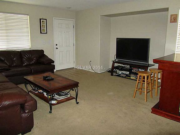 3rd image of 3918 Philomena St