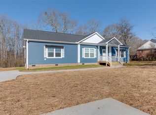 216 Hogg Rd, Williamston, SC 29697