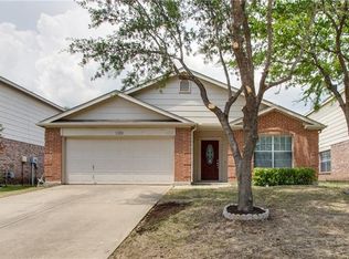 1108 Beechwood Dr, Denton, TX 76210