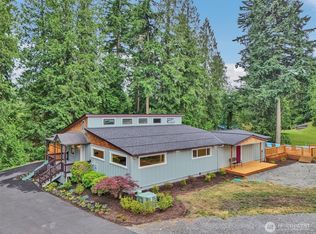 16121 Cedar Grove Rd SE, Issaquah, WA 98027
