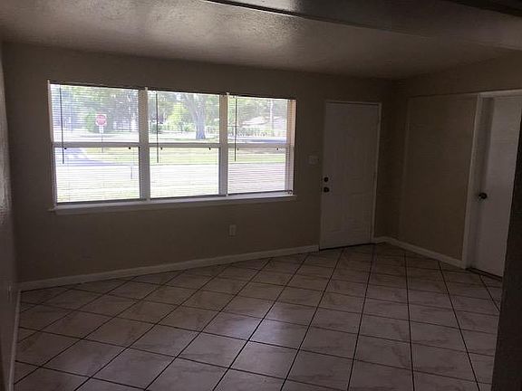 5th image of 9335 86th Ave
