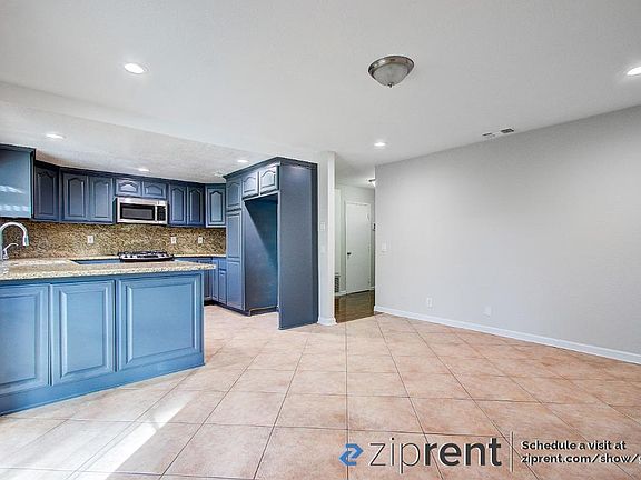 5th image of 8777 Holly St