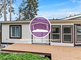 186 Blazer Ct, Oak Harbor, WA 98277