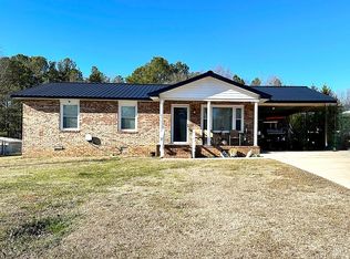 304 Tribble St, Honea Path, SC 29654