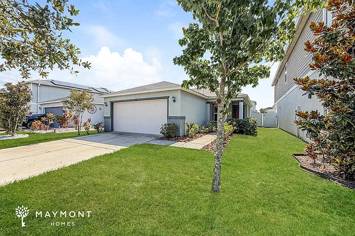 7418 Northern Lights Dr — Photo 2