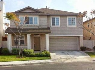 960 Blackberry Ln, Carson, CA 90746