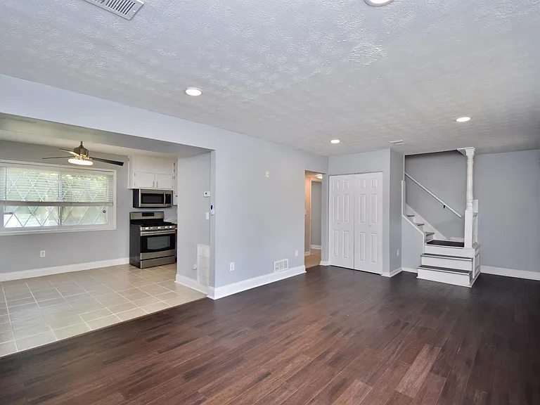 3918 Eddystone Dr — Photo 12