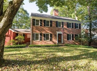 9666 Buckingham Dr, Allison Park, PA 15101