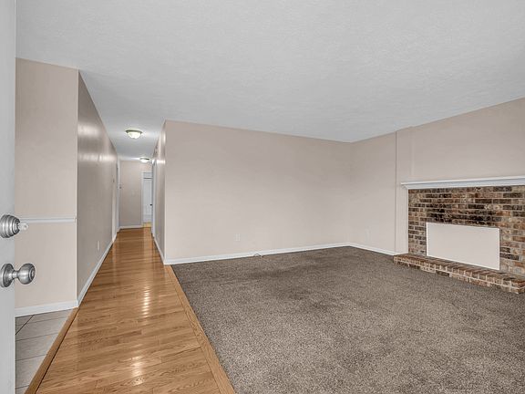 4th image of 3427 Fawnwood Pl