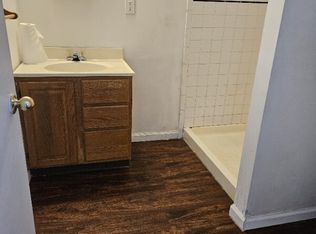 25 W Chestnut St APT 2D, Washington, PA 15301