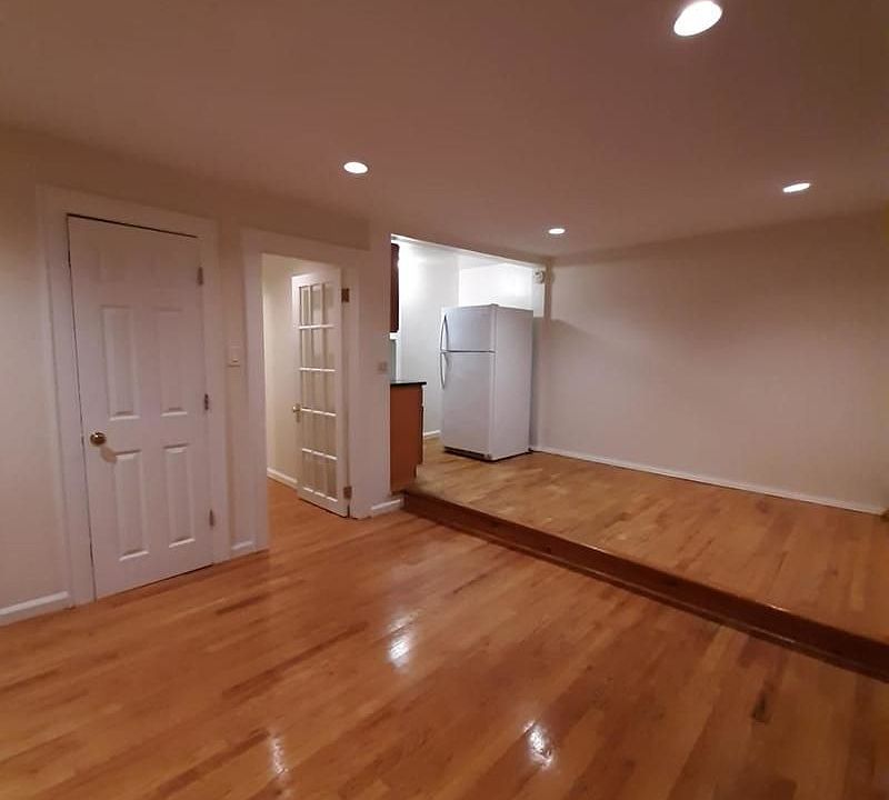 1st image of 23-10 21st Ave #2TOP