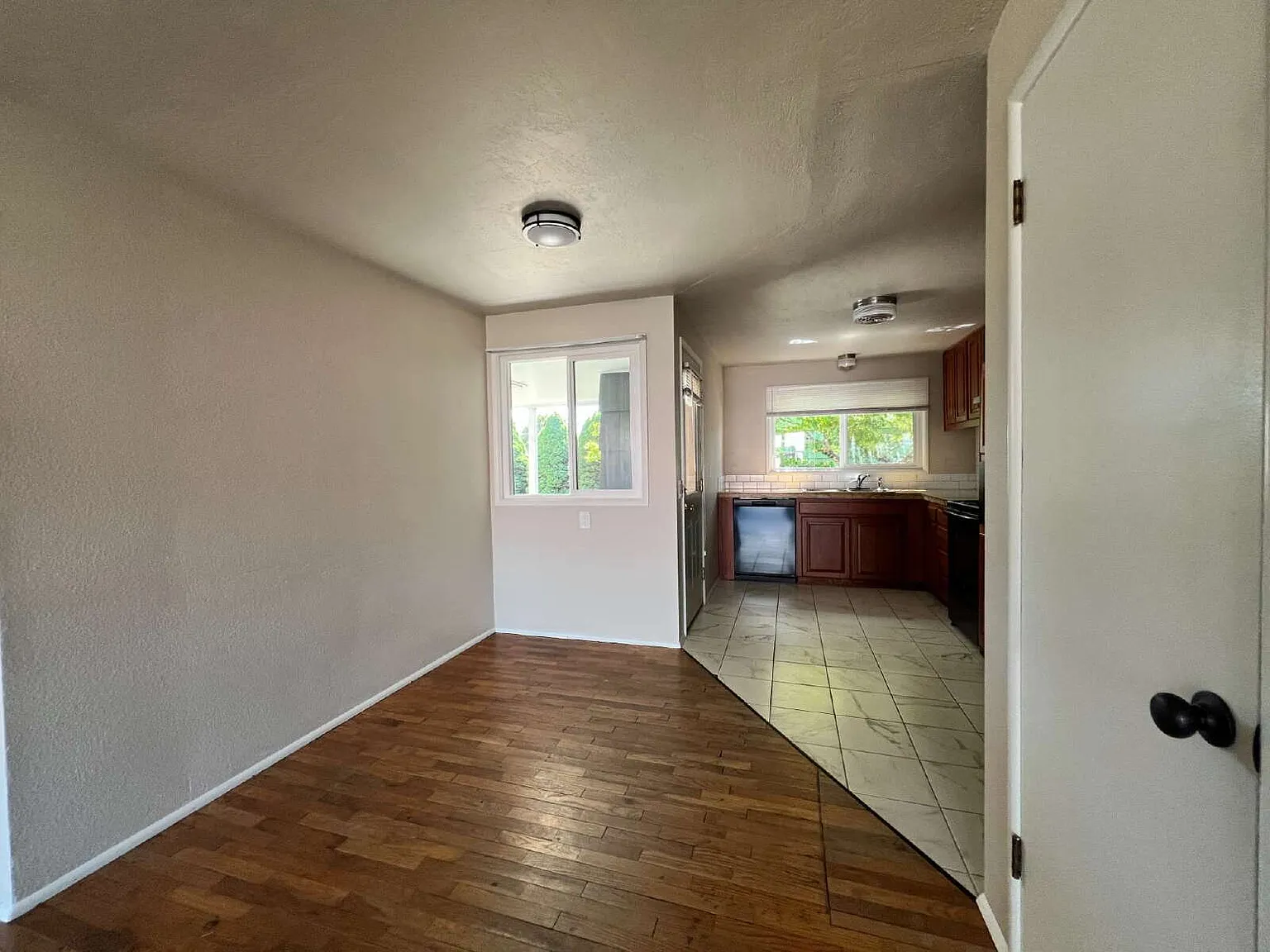 2 bed, 1.0 bath, 710 sqft, $1,495 — Photo 4
