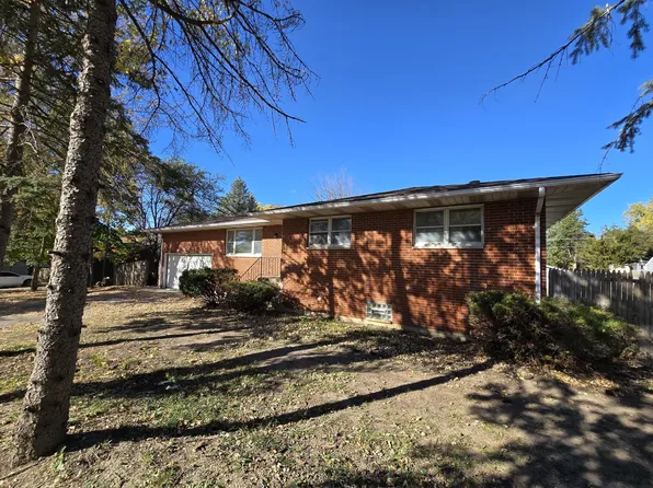 818 W Rte #176, McHenry, IL 60051